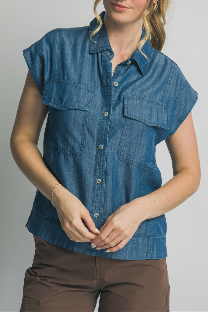 Weekend Wanderer Chambray Shirt