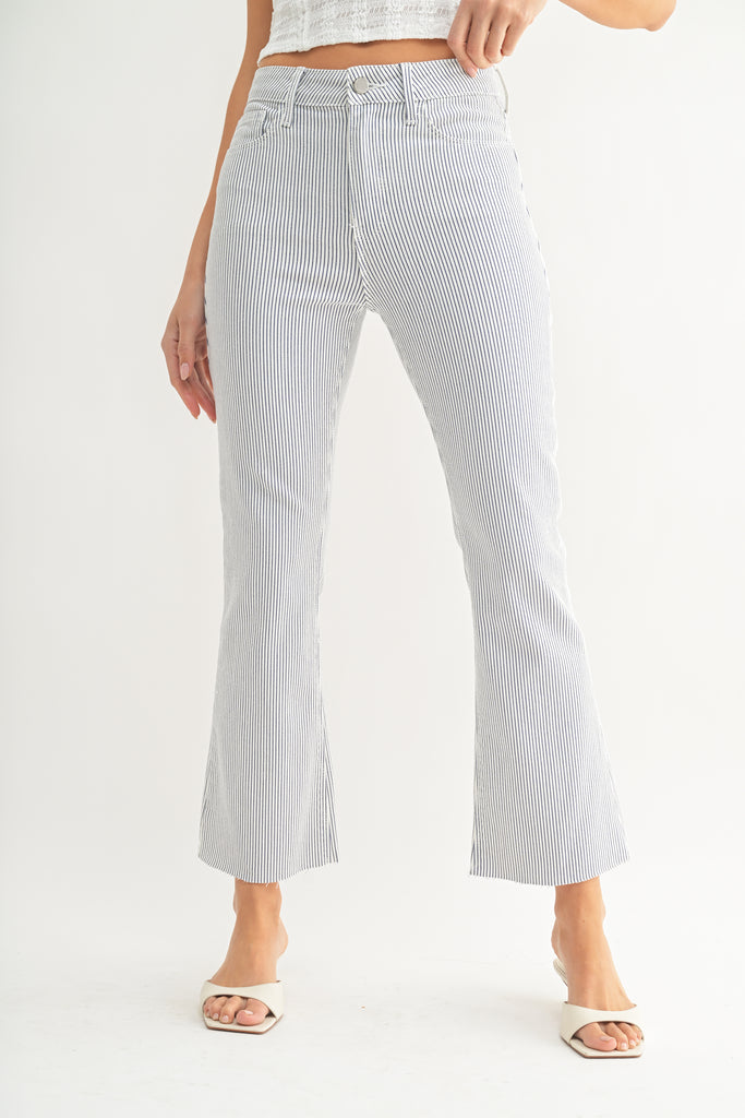 Line Dancer Crop Flare Jeans