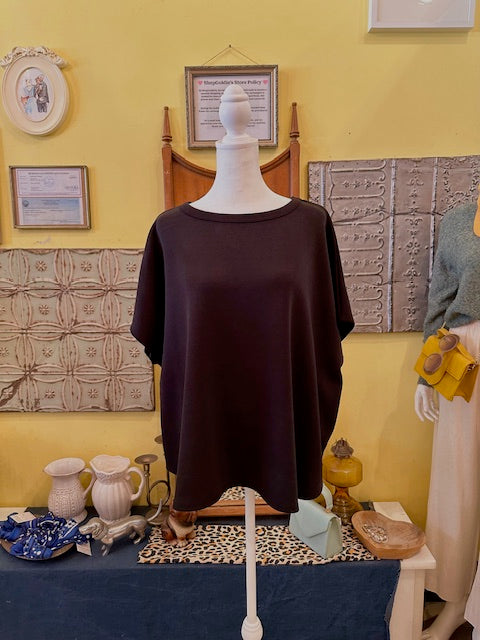 Stay Minimal Round Hem Relaxed Short Sleeve Top (Assorted Colors)