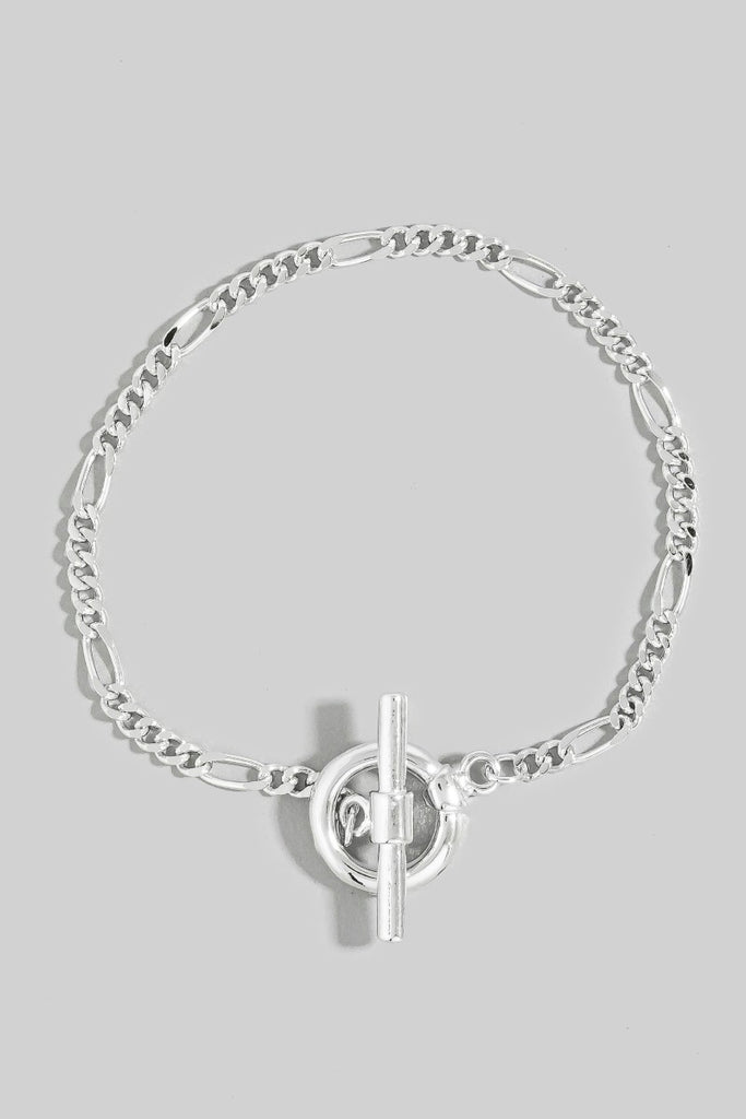 Circle and Bar Chain Bracelet