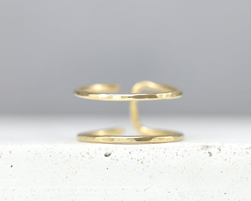 Sloane Paralell Bar Bracelet