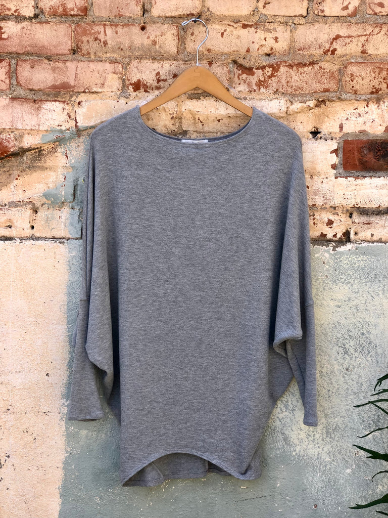 24/7 Classic Dolman Long Sleeve Top In Light Gray