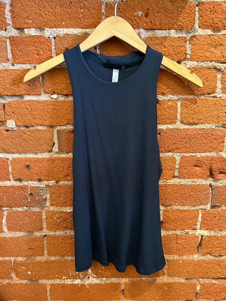 Mia Essential Two Layer Semi Crop Tank Top In Charcoal
