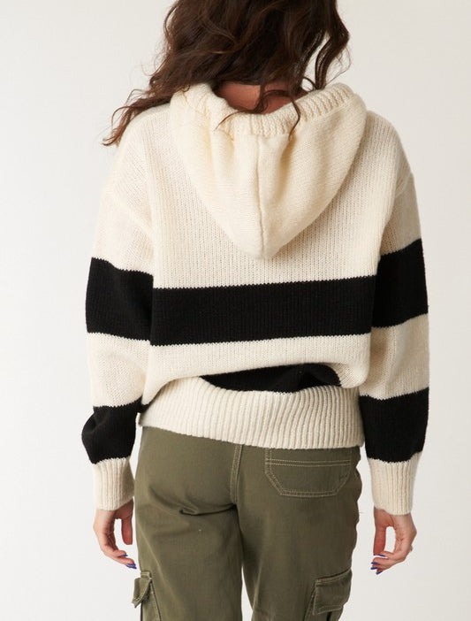 Charlie Pullover Sweater in White and Black