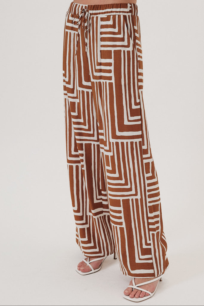 Cabana Club Geometric Chic Set