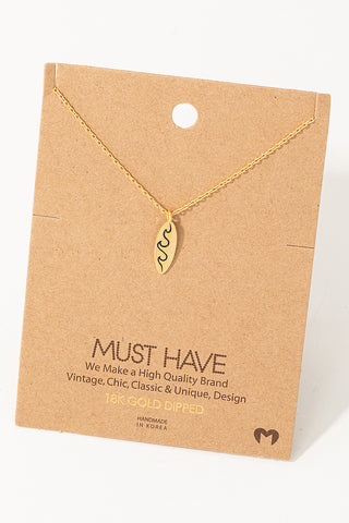 Layered Dolphin Tail Necklace In Gold
