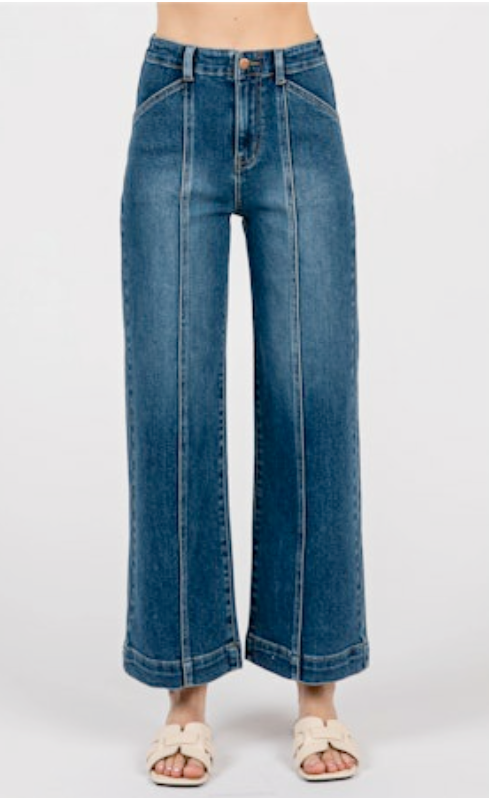 Skyline Stitch Slim Wide Leg A-line Light Wash Jeans LTJ