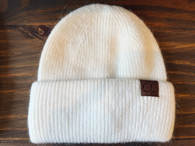 Salem Thick Ribbed Beanie in White