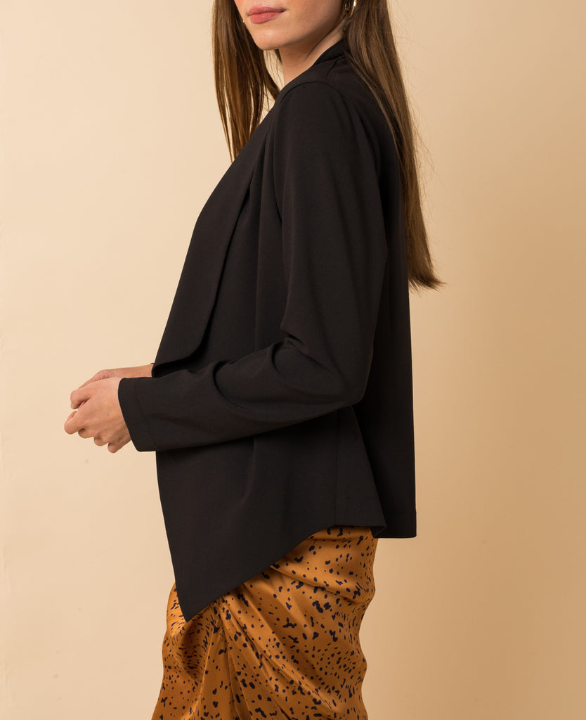 Chic Asymmetrical Lightweight Blazer In Black